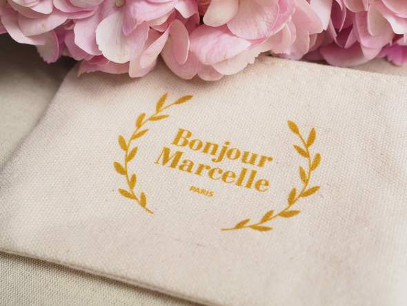 Pochette Coton Bio Bonjour Marcelle offerte pour tout achat